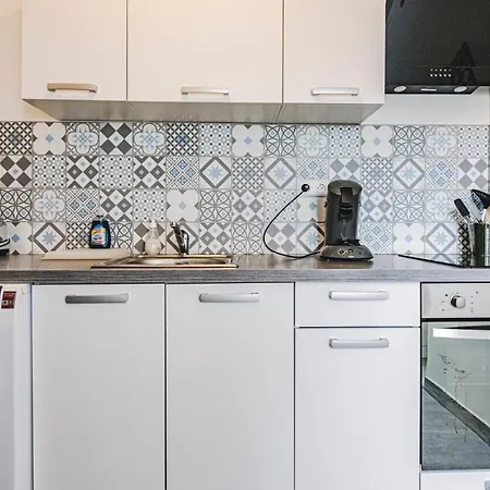 12 Rue Plumet Folliart Jolie Studio Tout Equipe Apartment *